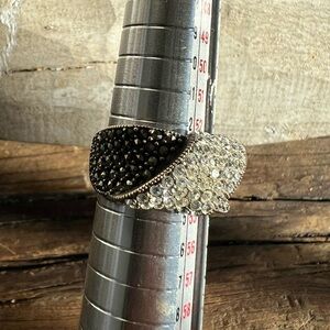 Sterling Silver Black & Clear CZ Unique Wave Design Ring